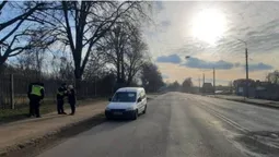 У Луцьку автівка збила на переході школяра (фото)