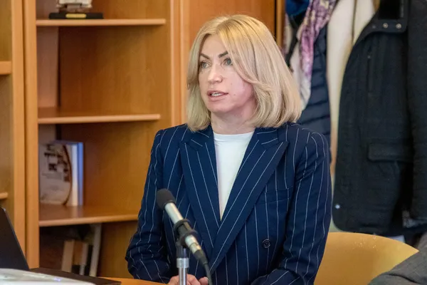 Ірина Лозовська