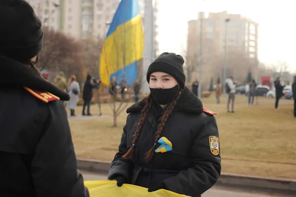 Прапори та сотні людей: як у Луцьку святкували День єднання (фото, відео)