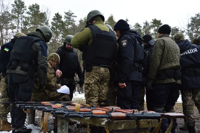 «Усі готові бити ворога»: як на Волині тренуються бійці бригади «Лють» (фото, відео)