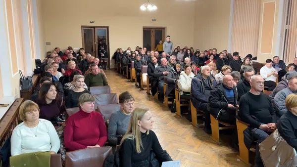 «Мені важливо чути людей на місцях»: Рудницький вислухав проблеми волинян (фото)