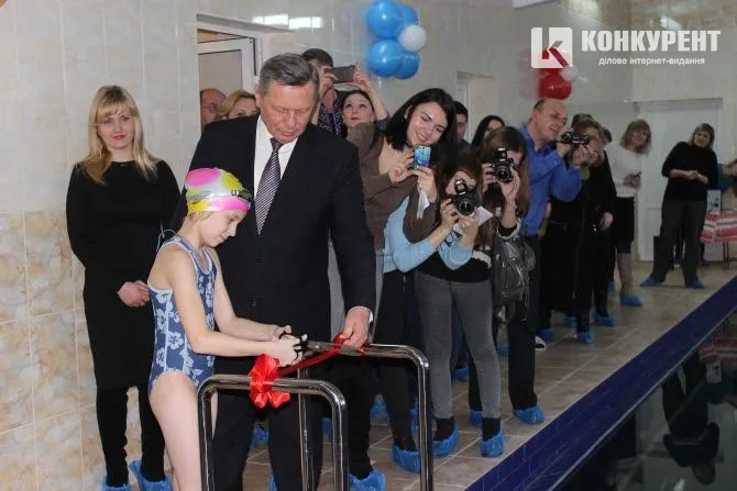 Під час відкриття басейну у ЗОШ № 20