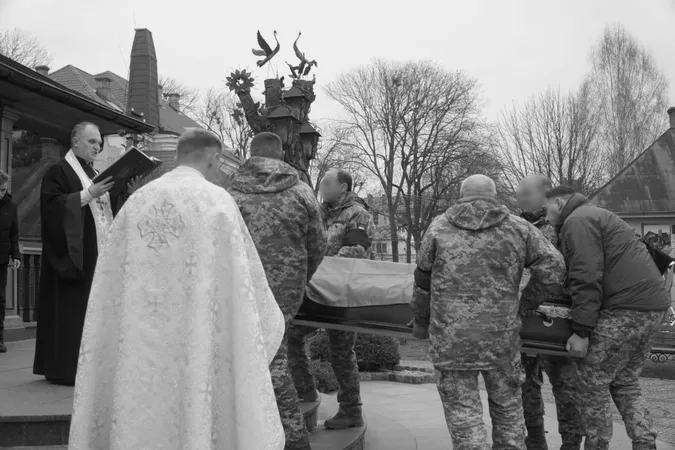 На Волині попрощалися із загиблим захисником Олександром Келлером (фото)