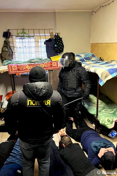 Волинянин організував наркотрафік у СІЗО на Рівненщині (фото)