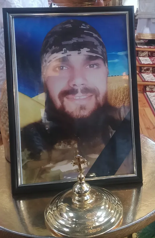 У Липинах попрощалися з Героєм Андрієм Несторуком (фото)