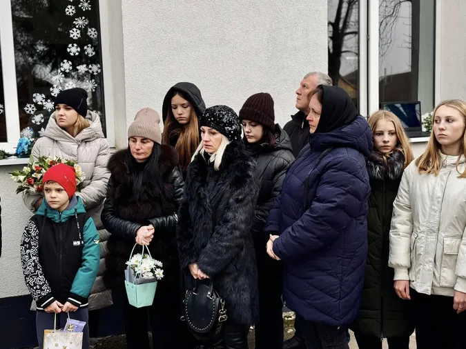 У Нововолинській громаді відкрили меморіальні дошки на честь двох захисників (фото)