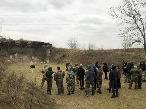 Волиняни вчили основи партизанської війни через складну ситуацію на кордоні країни (фото)