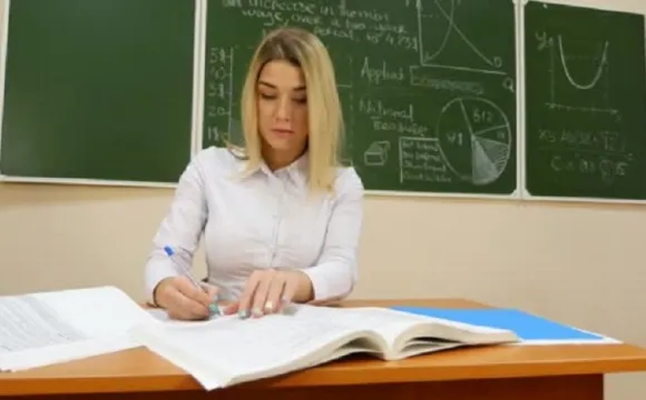 Начальник управління освіти Волинської ОДА розповіла, чи вистачає вчителів на Волині