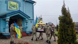 На Волині попрощалися з воїном Ростиславом Слєсарем (фото)