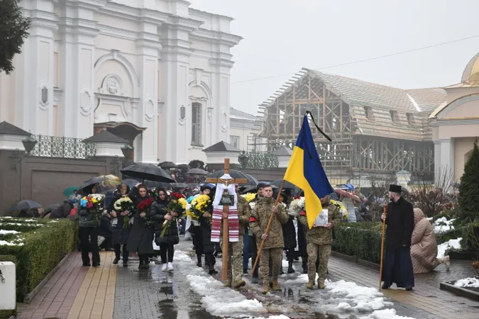 У Луцьку попрощалися із загиблим захисником України Валентином Бугайчуком (фото)