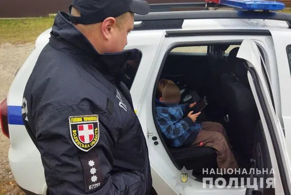 На Волині із сім'ї вилучили двох братів, батьків покарають (фото)