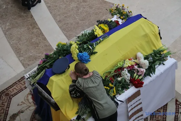 У Києві попрощались із загиблим пілотом «Джусом» (фото)