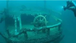Дайвери знайшли затонулий корабель з реліквіями 1850-х років (фото)