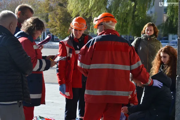 У Волинському драмтеатрі хлопчикові «стало зле»: рятували кілька бригад швидкої допомоги