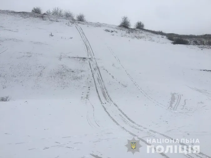 На Харківщині 11-річний хлопчик загинув під час катання на санчатах