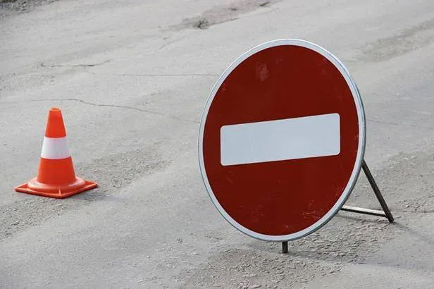 Від завтра у Луцьку перекриють рух транспорту вулицею Замковою