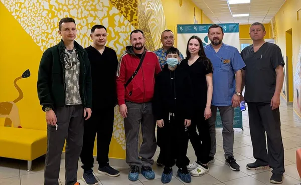 Нирка донора з Нововолинська врятувала життя підлітка з Буковини