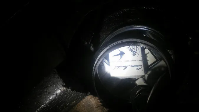 Волинські митники виявили автомобіль, напакований цигарками 