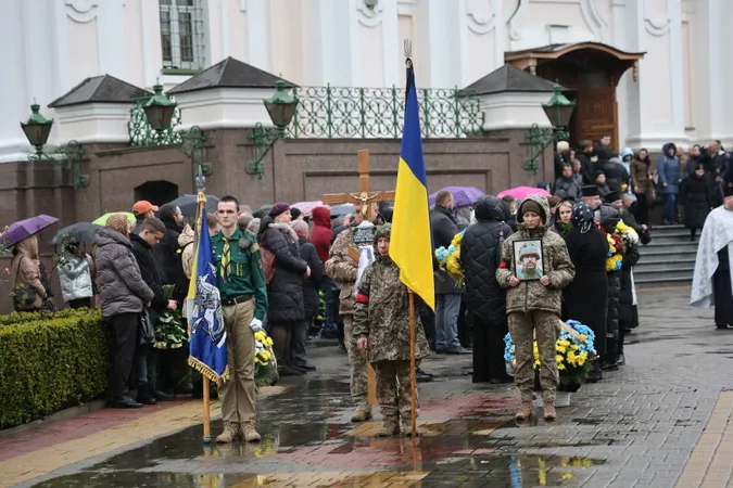 У Луцьку попрощалися із загиблим на Донеччині Олександром Машлаєм (фото)