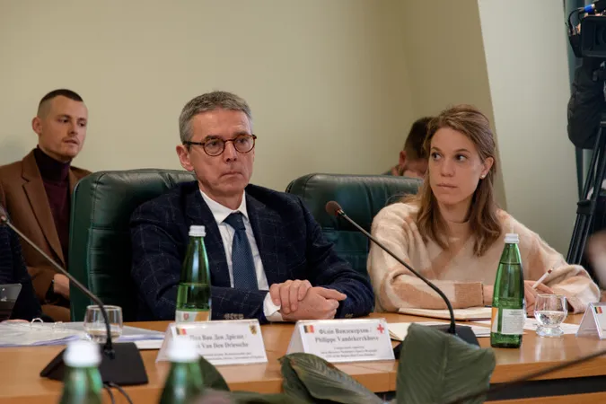 Чотири дизельні генератори: Луцьк отримав допомогу від Фламандського уряду (фото)