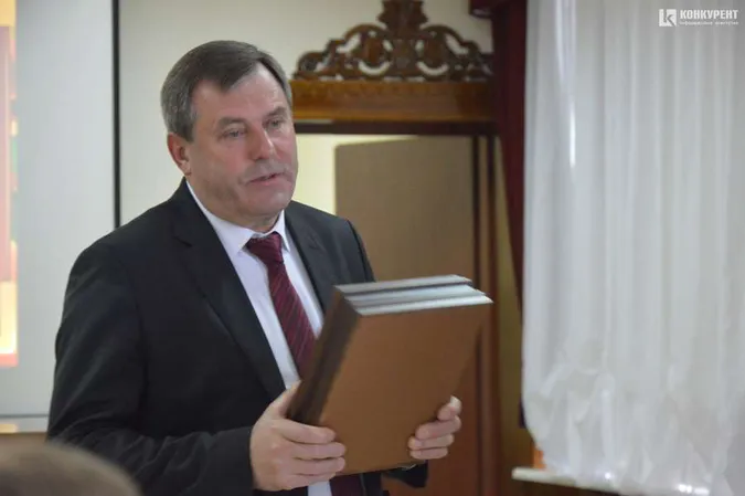 Відомо, коли новий суддя Конституційного Суду Філюк складе присягу