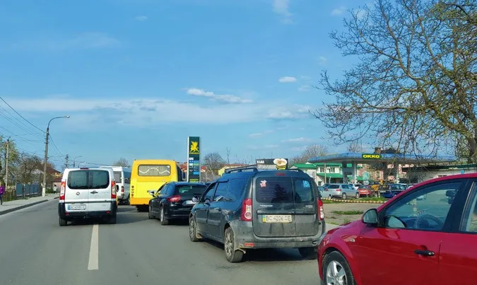 Експерт розповів, яка відповідальність передбачена волинським АЗС за завищення цін на пальне