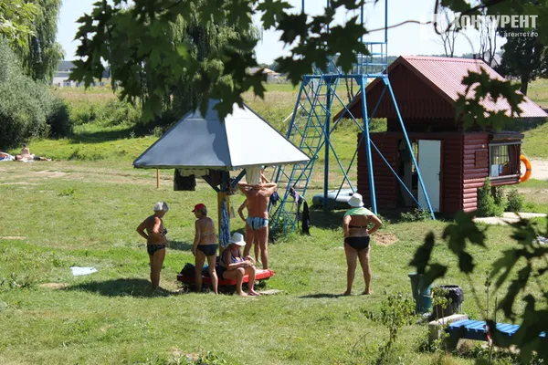 Що коїться на центральному пляжі Луцька (фото)