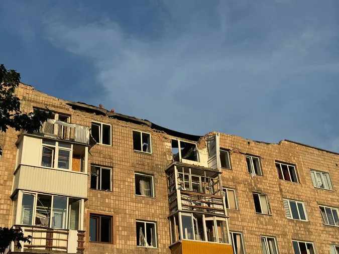 У Луцьку завершили розбирати завали пошкодженої багатоповерхівки (фото)