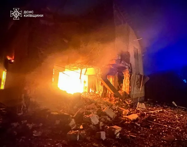 росія запустила понад 650 дронів і десятки ракет під час атаки на Україну