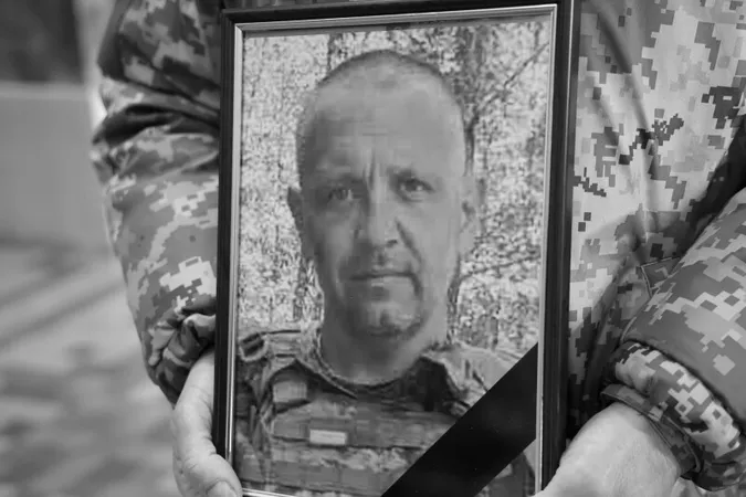У Луцьку попрощалися з Героями Олегом Троцюком та Ігорем Кунашиком (фото)