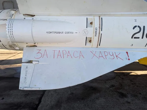 «Я втратила батька своїх ненароджених дітей»: наречена волинського Героя знайшла обручку після смерті коханого