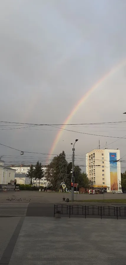 У небі над Луцьком «спіймали» подвійну веселку (фото)