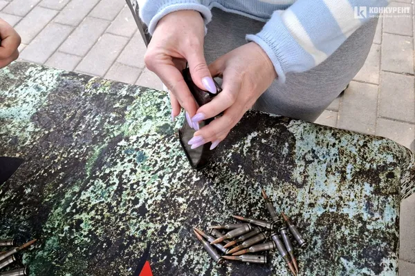 У центрі Луцька ветерани вчили такмеду та навичок для самозахисту (фото)