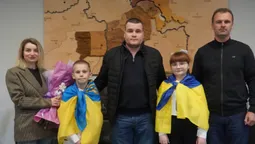 На Волині привітали звільненого з полону Дмитра Климовича (фото)