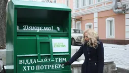 У Луцьку відкрили контейнери для збору вживаних речей (фото)