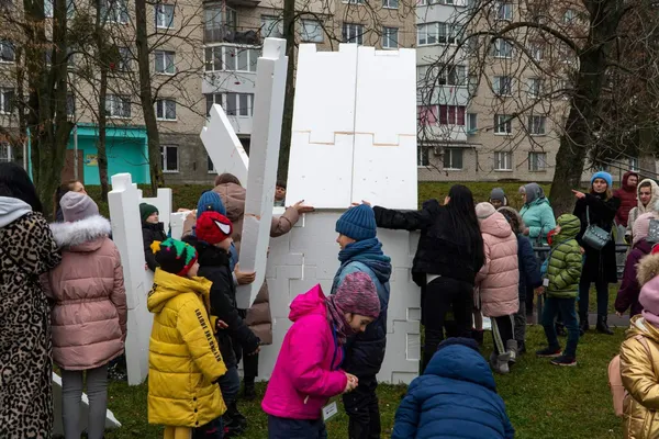 Вперше в Луцьку «Казкова оселя» будувалась на «CITY PARK»