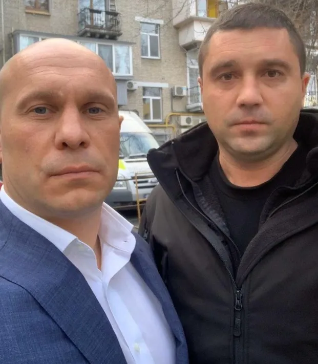 «Охоронець» Іллі Ківи дебоширив у пабі і приставив ніж до горла офіціантці