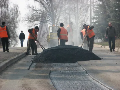 Чотири міста на Волині отримали гроші на ремонт доріг і вулиць 