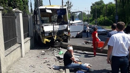Відомі подробиці аварії з маршруткою в Луцьку (фото) 