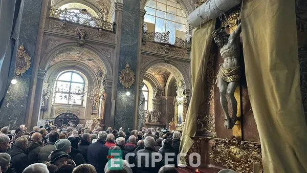 У Львові прощаються зі Степаном Гігою (фото)