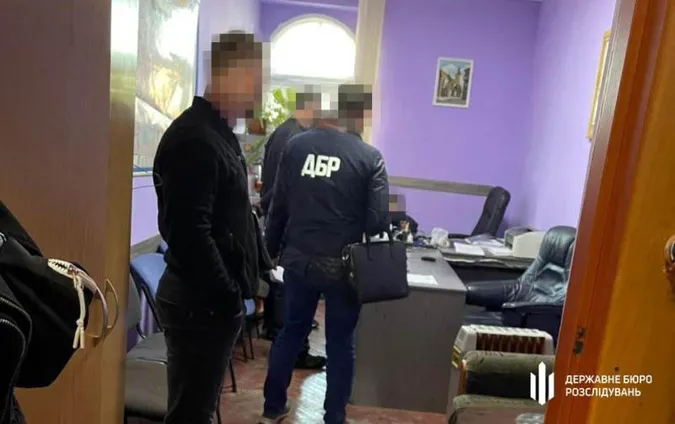 На Львівщині затримали поліцейських-наркобариг (фото, відео)