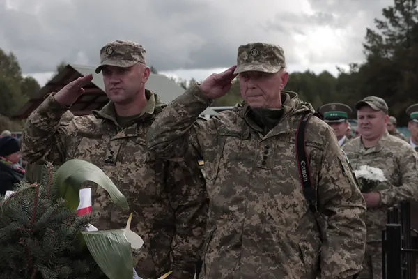 На Волині вшанували військовослужбовців, вбитих більшовиками (фото)