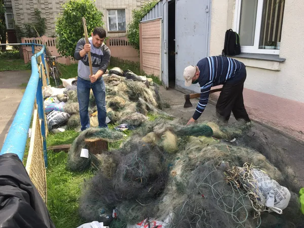 Волинський рибоохоронний патруль знищив 30 кілометрів сіток