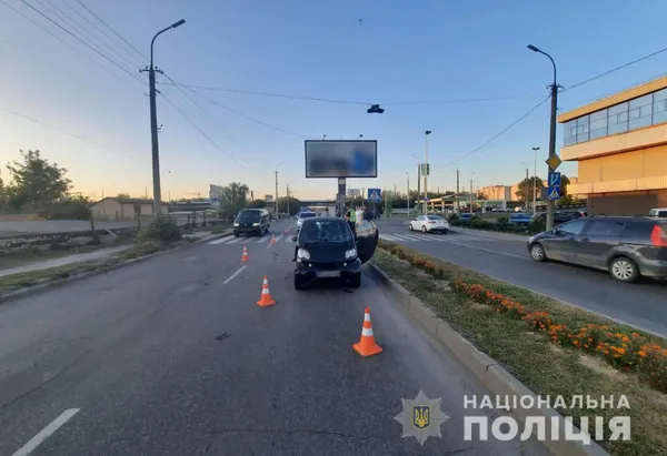 18-річний хлопець та 80-річна жінка: на переходах у Луцьку збили пішоходів (фото)