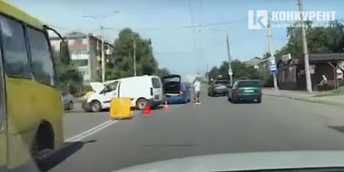 Подвійна аварія на Дубнівській: подробиці
