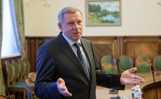 Через політичний тиск: глава НБУ написав заяву про відставку