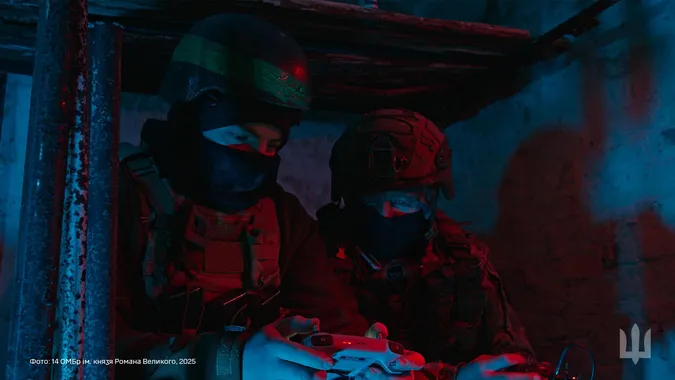 «Гномик» та «Плюсик»: двоє операторів дронів з волинської бригади нищать ворога з підвалів (фото)