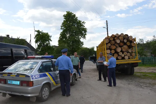 Перевірка документів