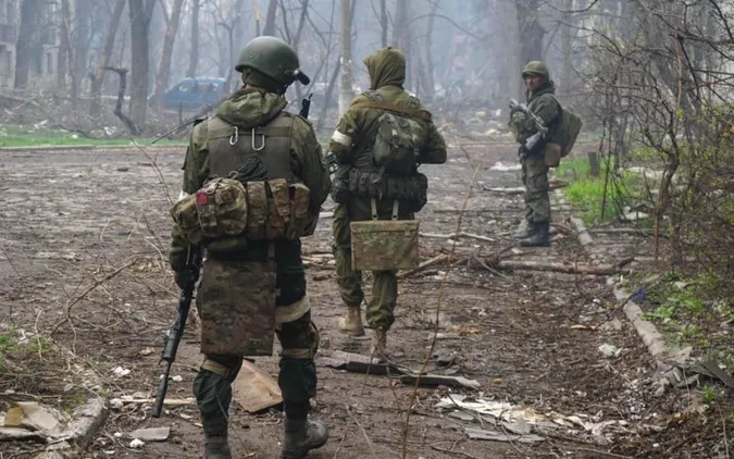 Росіяни сотнями звозять в’язнів, щоб поповнити свої підрозділи, – Генштаб