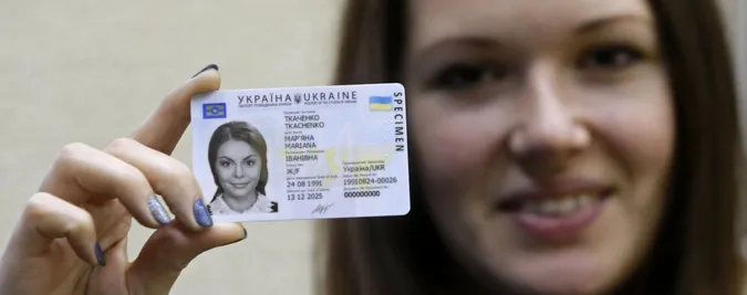 Як оформити ІD-карту чи обміняти паспорт-книжечку на Волині